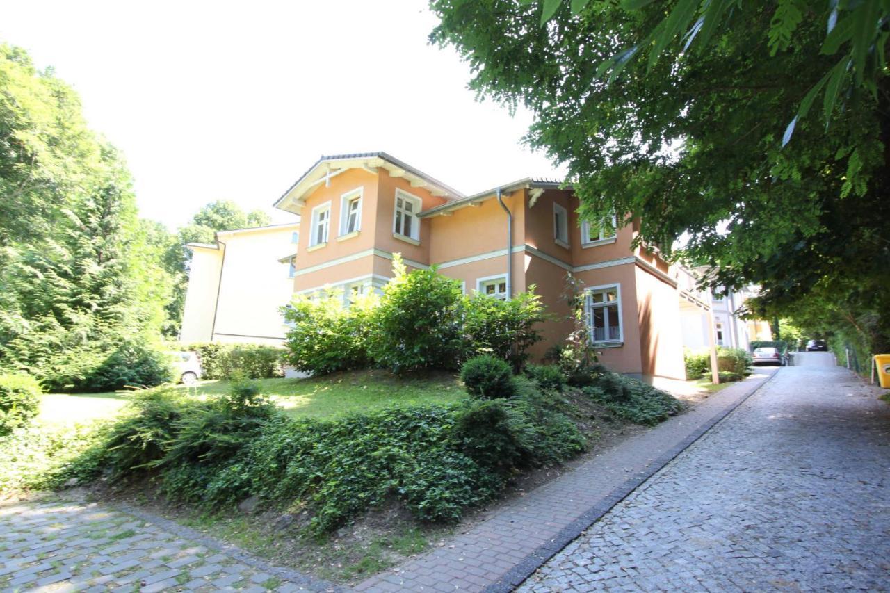 "Haus Am Wald" Strandnah - Fewo Cc ツィノヴィッツ エクステリア 写真