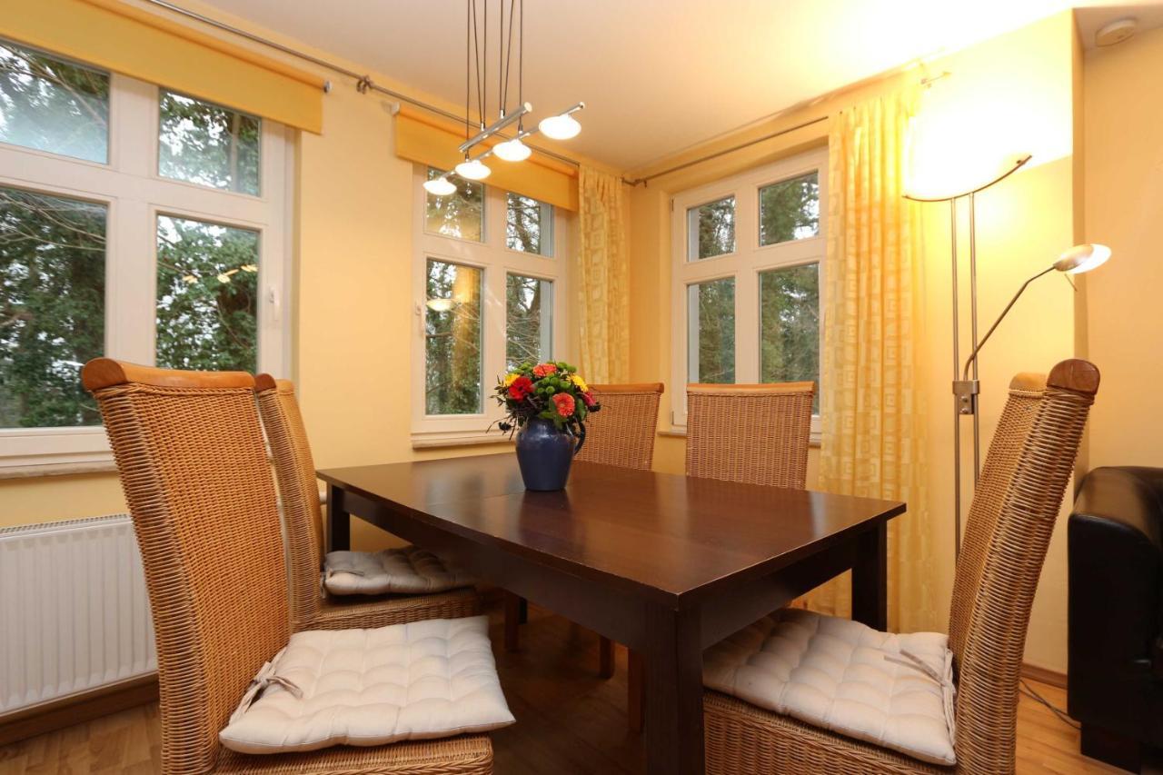 "Haus Am Wald" Strandnah - Fewo Cc ツィノヴィッツ エクステリア 写真